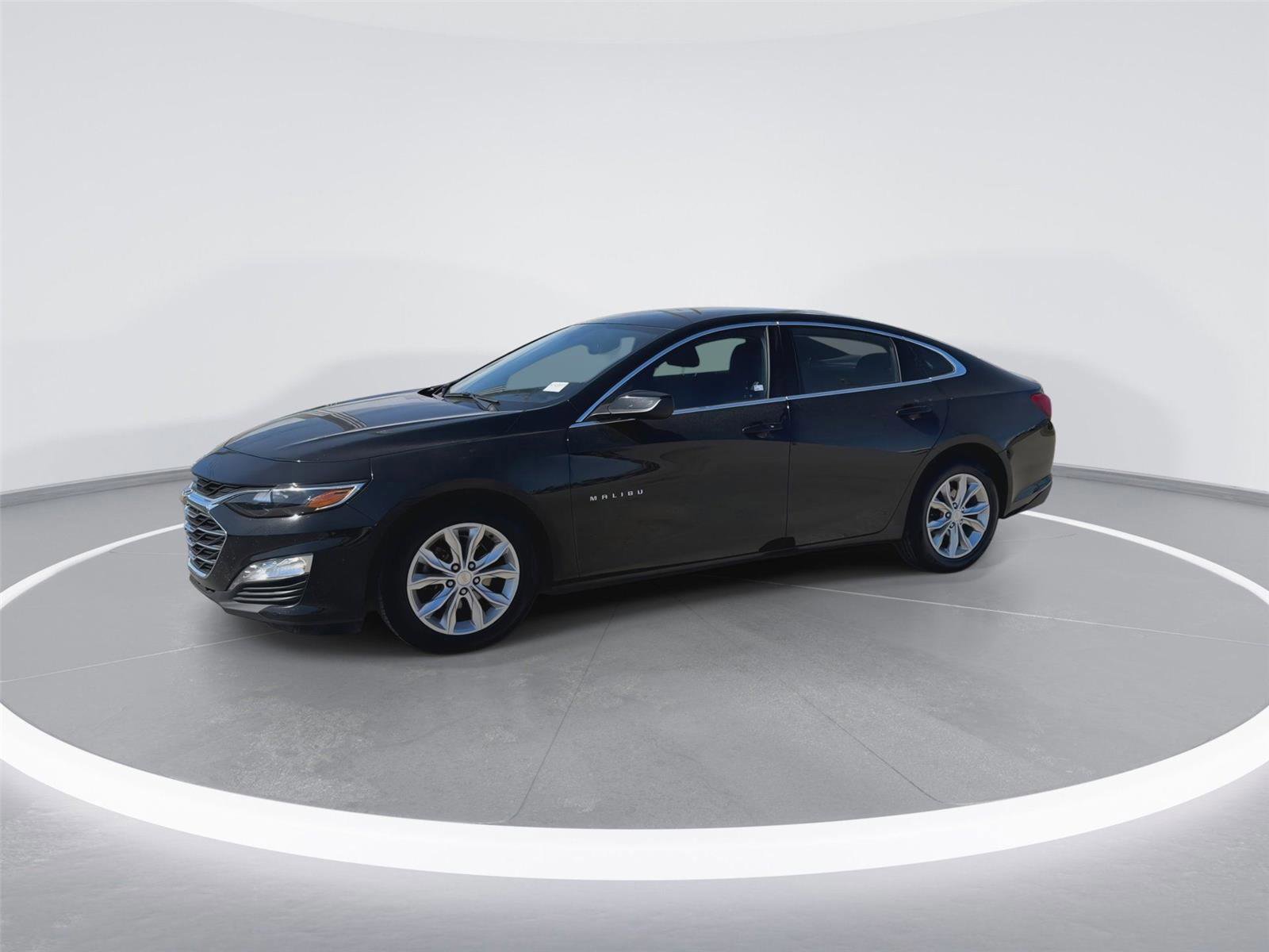 Used 2024 Chevrolet Malibu LT image 9