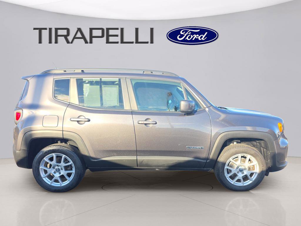 Used 2020 Jeep Renegade Latitude w/ Cold Weather Group image 2