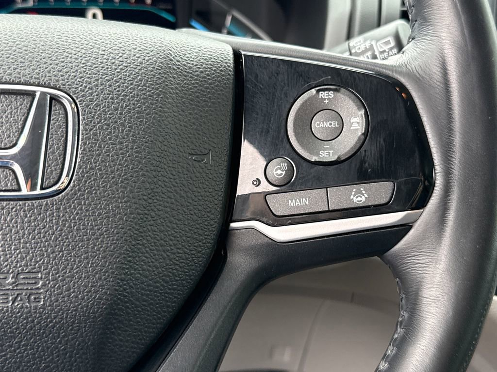 Used 2018 Honda Odyssey Elite image 16