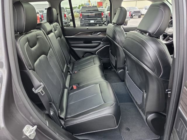 Used 2022 Jeep Grand Cherokee Limited 4xe w/ Luxury Tech Group II AWD/4WD image 14