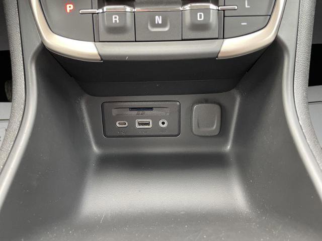 Used 2024 GMC Terrain Denali image 29