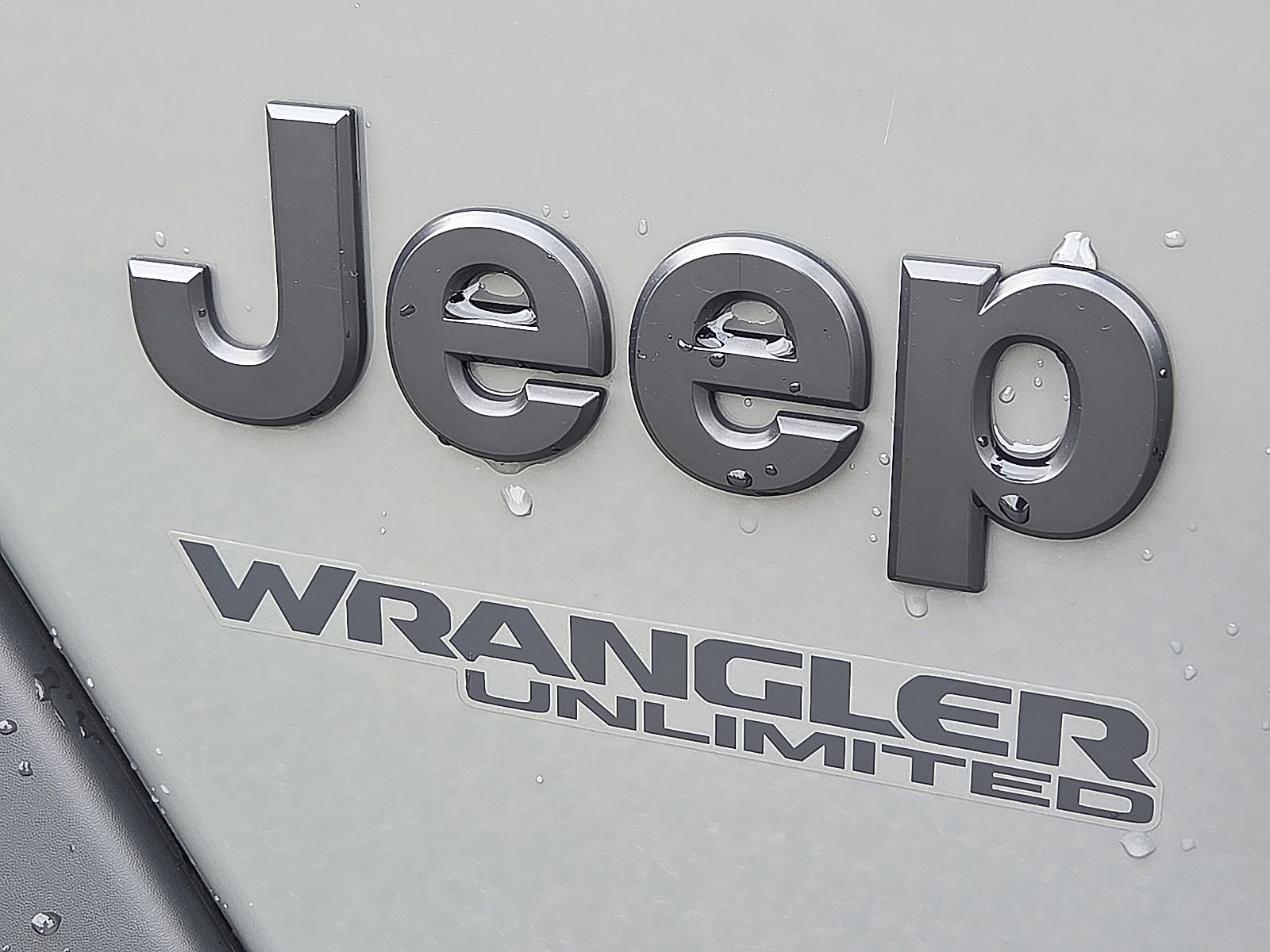Used 2021 Jeep Wrangler Unlimited Willys image 9
