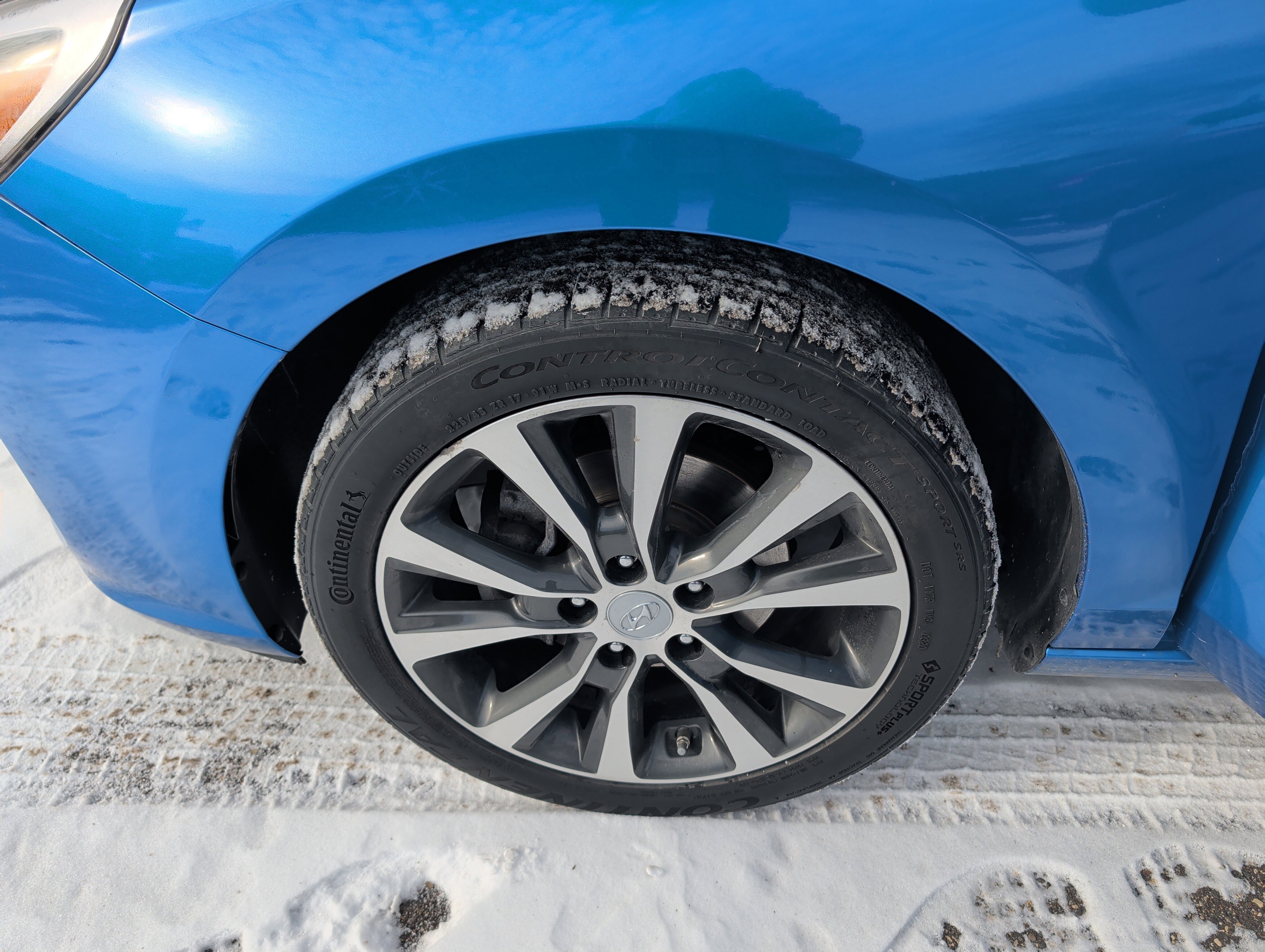 Used 2018 Hyundai Elantra GT image 15