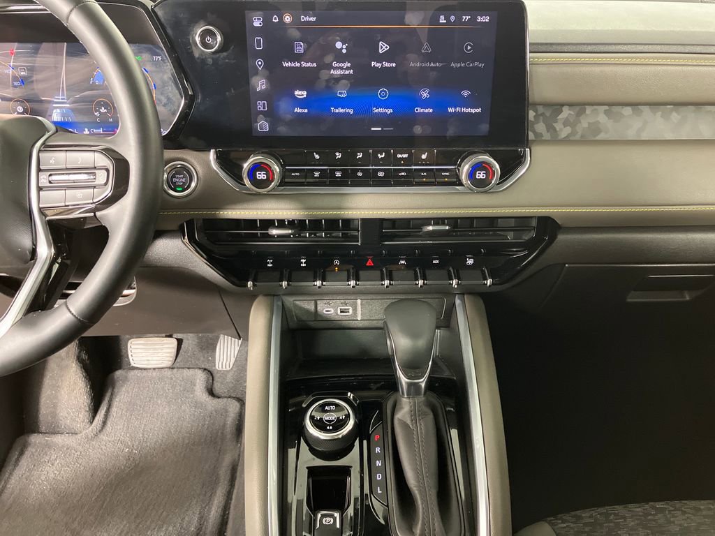 Used 2024 Chevrolet Colorado ZR2 w/ Safety Package image 29