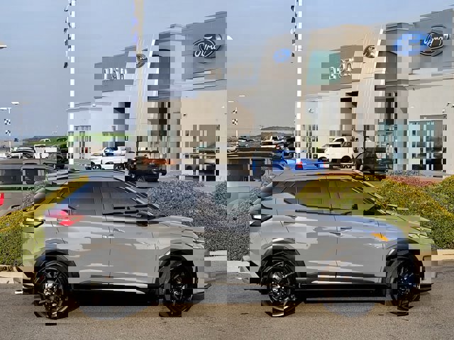 Used 2023 Nissan Kicks SR w/ Exterior Package image 6