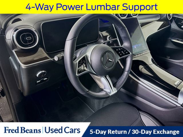 Used 2023 Mercedes-Benz GLC 300 4MATIC image 11