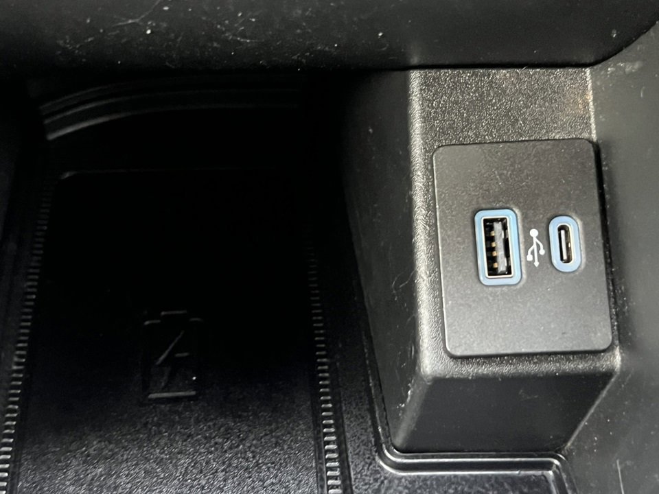 Certified 2022 Ford Edge SEL w/ Convenience Package image 30