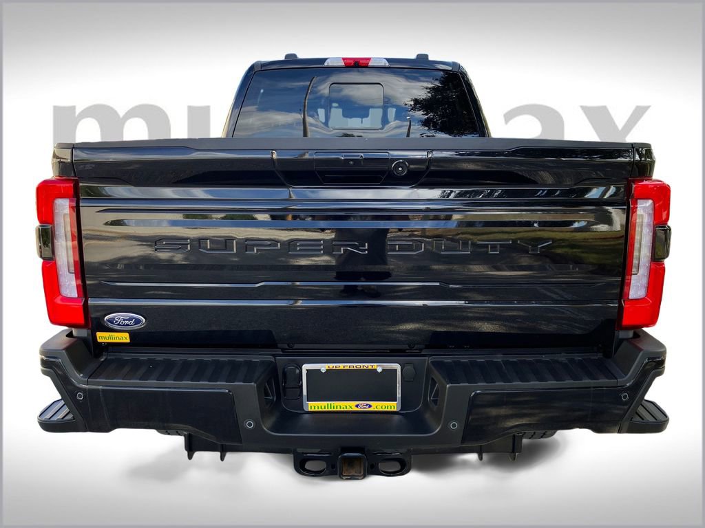 Certified 2025 Ford F350 Platinum image 29