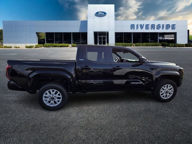 Used 2024 Toyota Tacoma SR5 image 8