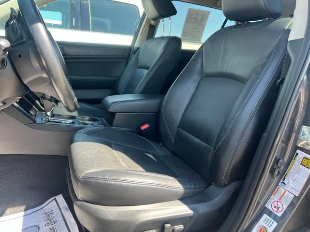 Used 2018 Subaru Outback 3.6R Limited AWD/4WD image 22