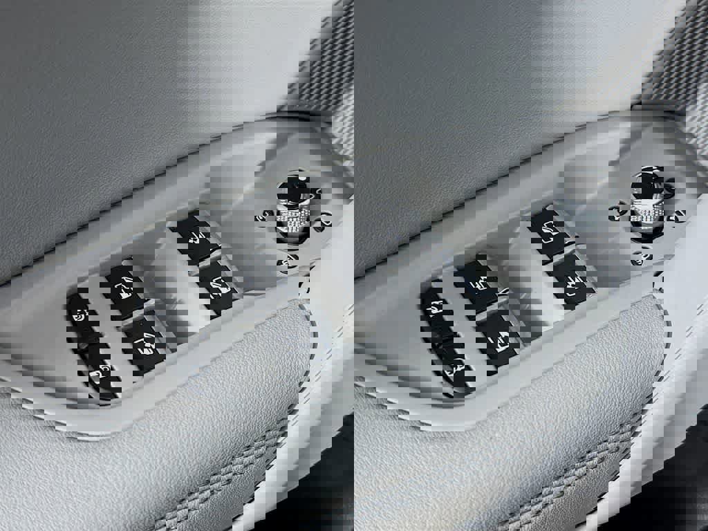 Used 2022 Audi Q5 2.0T Premium Plus image 30