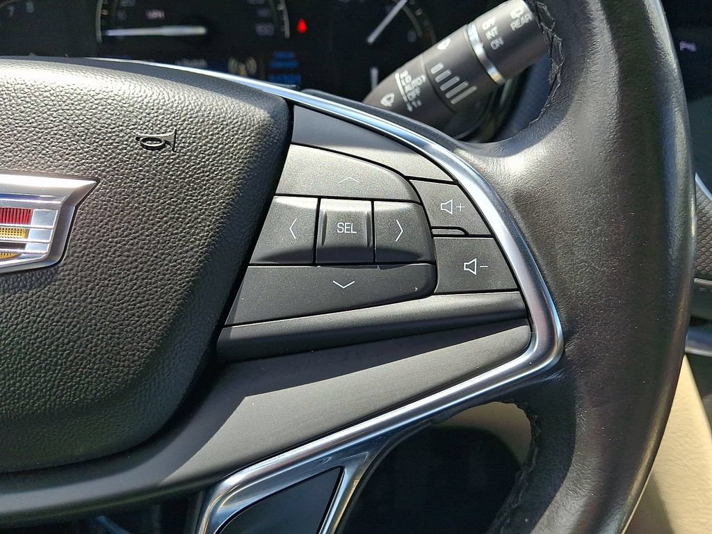 Used 2019 Cadillac XT5 Luxury AWD/4WD image 23