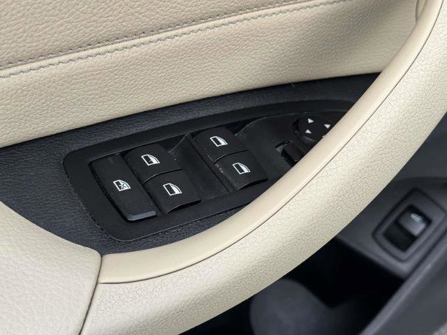 Used 2017 BMW X1 xDrive28i AWD/4WD image 23