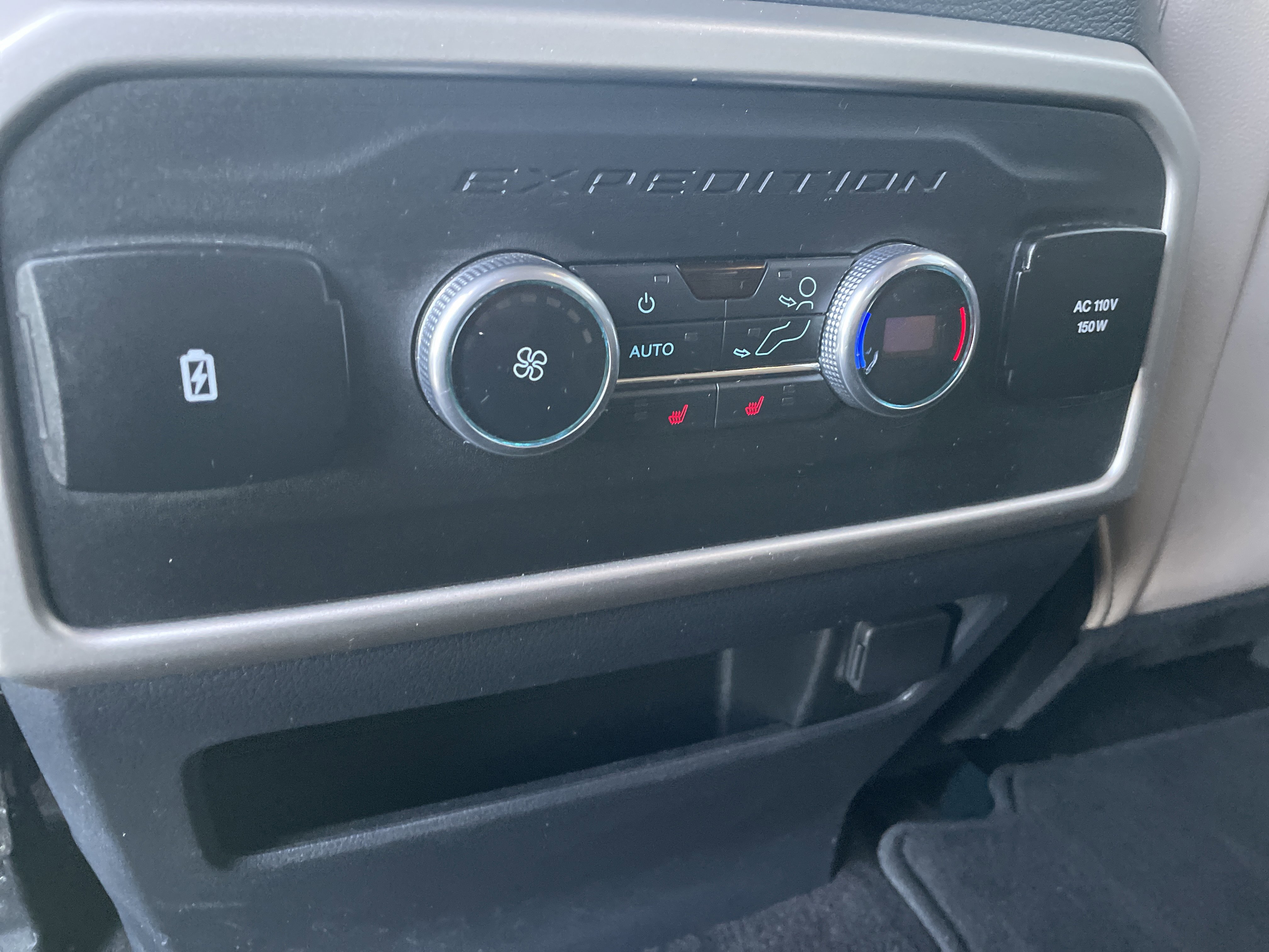 Certified 2022 Ford Expedition Max Limited image 17