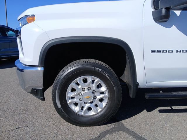 Used 2022 Chevrolet Silverado 2500 LT w/ Convenience Package image 26