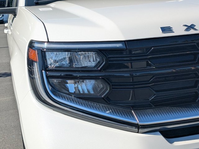 Certified 2026 Ford Expedition Max Platinum w/ Platinum Ultimate Package AWD/4WD image 9