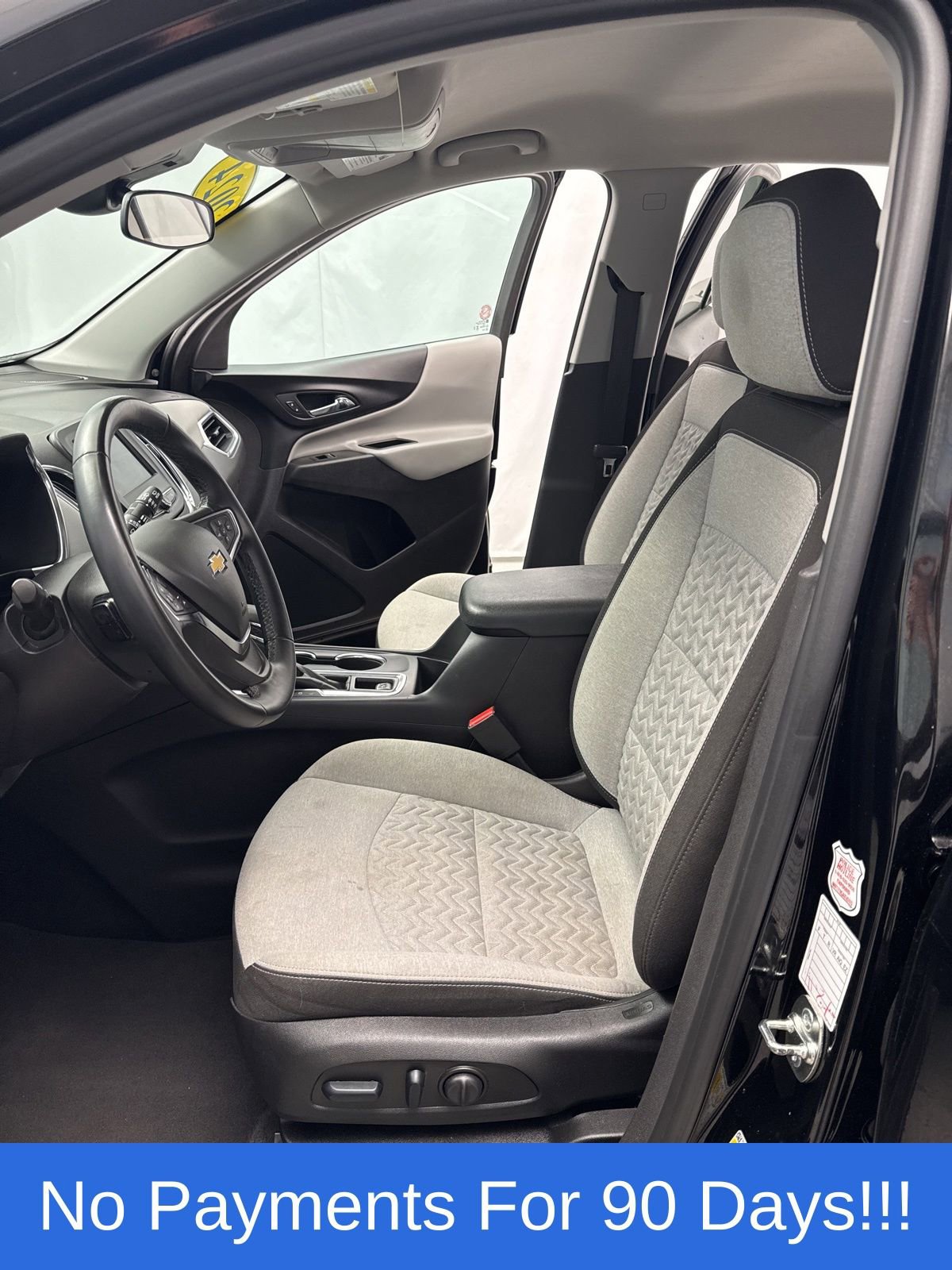 Used 2024 Chevrolet Equinox LT FWD image 9