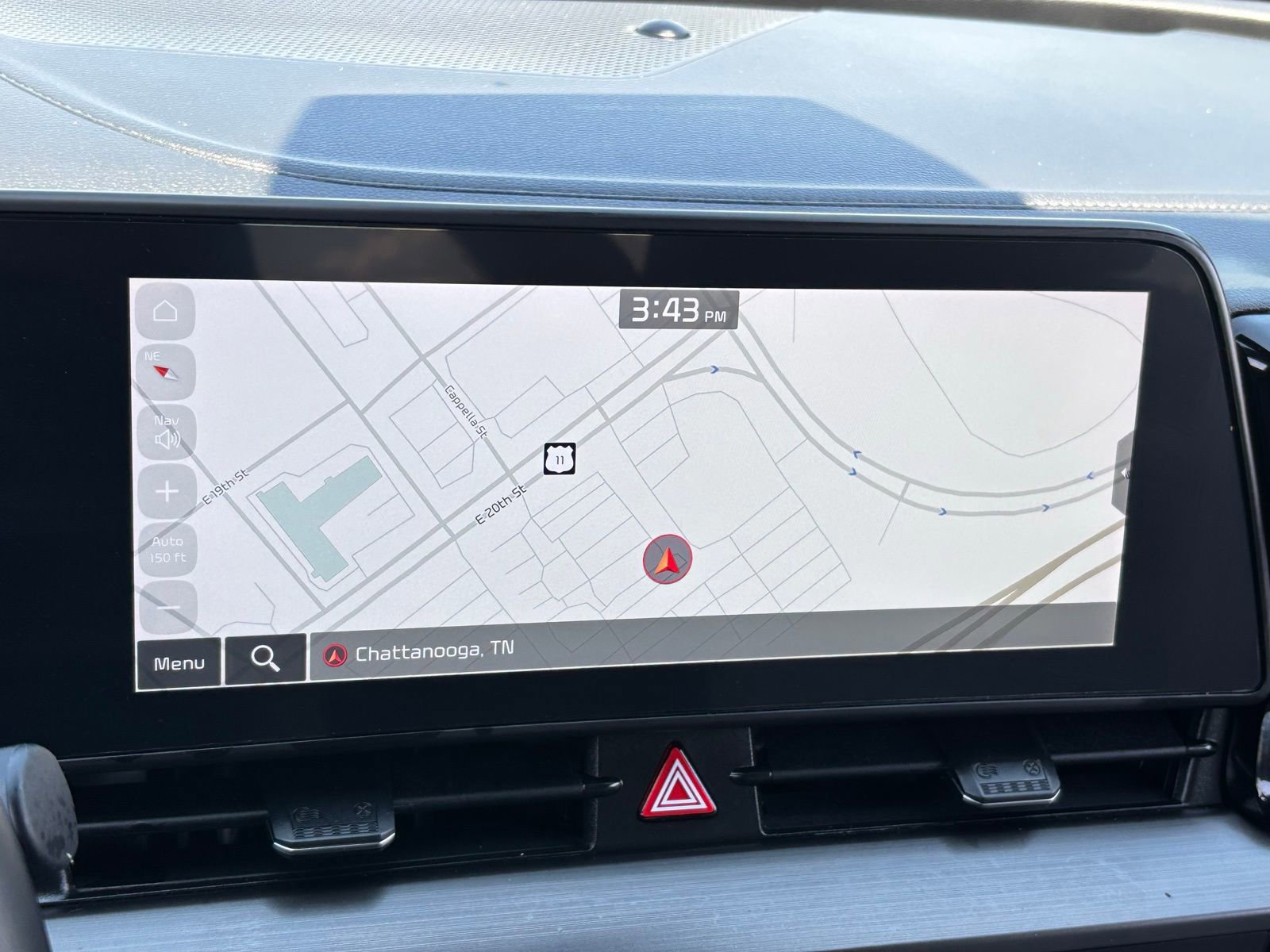 Used 2025 Kia Sportage EX FWD image 11