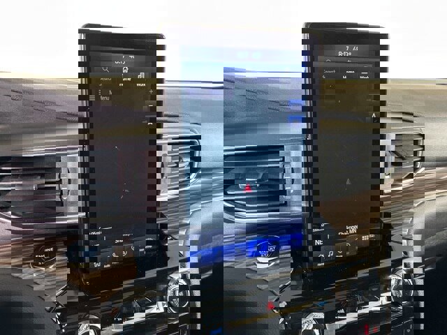 Certified 2023 Ford Explorer Limited w/ Limited Technology Package image 15