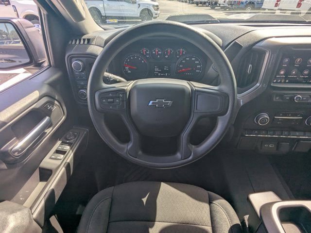 Used 2025 Chevrolet Silverado 1500 Custom Trail Boss w/ LPO, Dark Essentials Package image 17