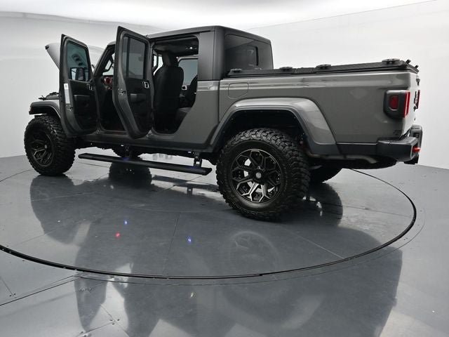 Used 2023 Jeep Gladiator Sport AWD/4WD image 42
