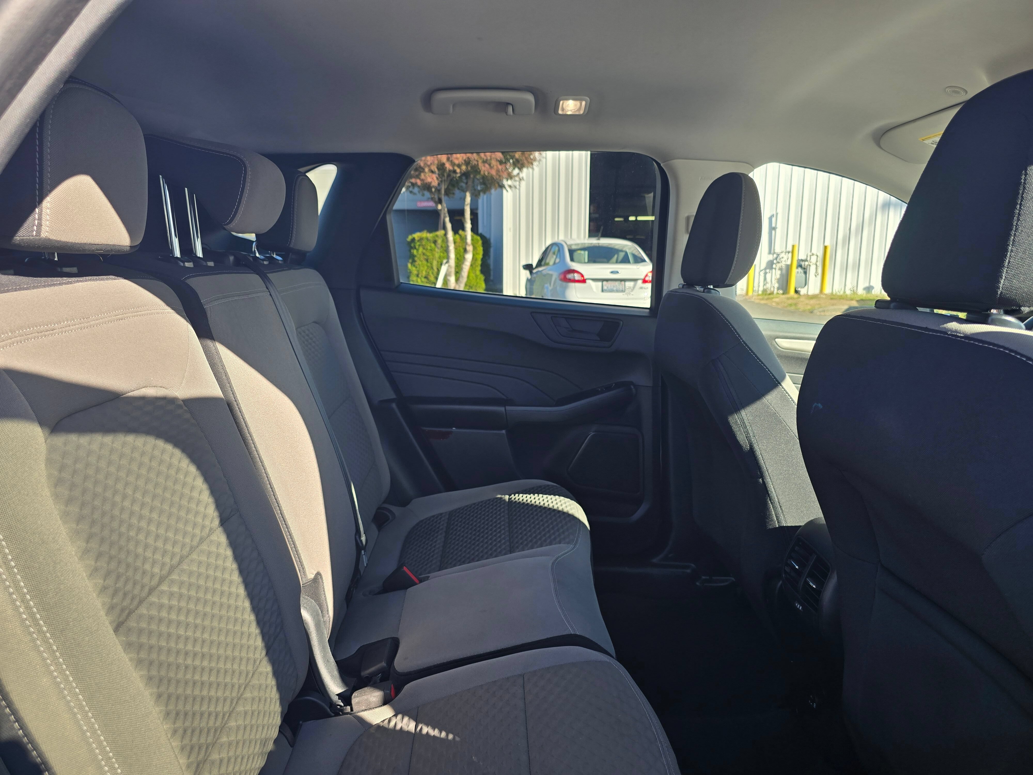 Certified 2022 Ford Escape SE AWD/4WD image 15