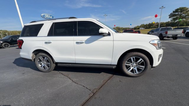 Certified 2024 Ford Expedition Limited RWD image 9