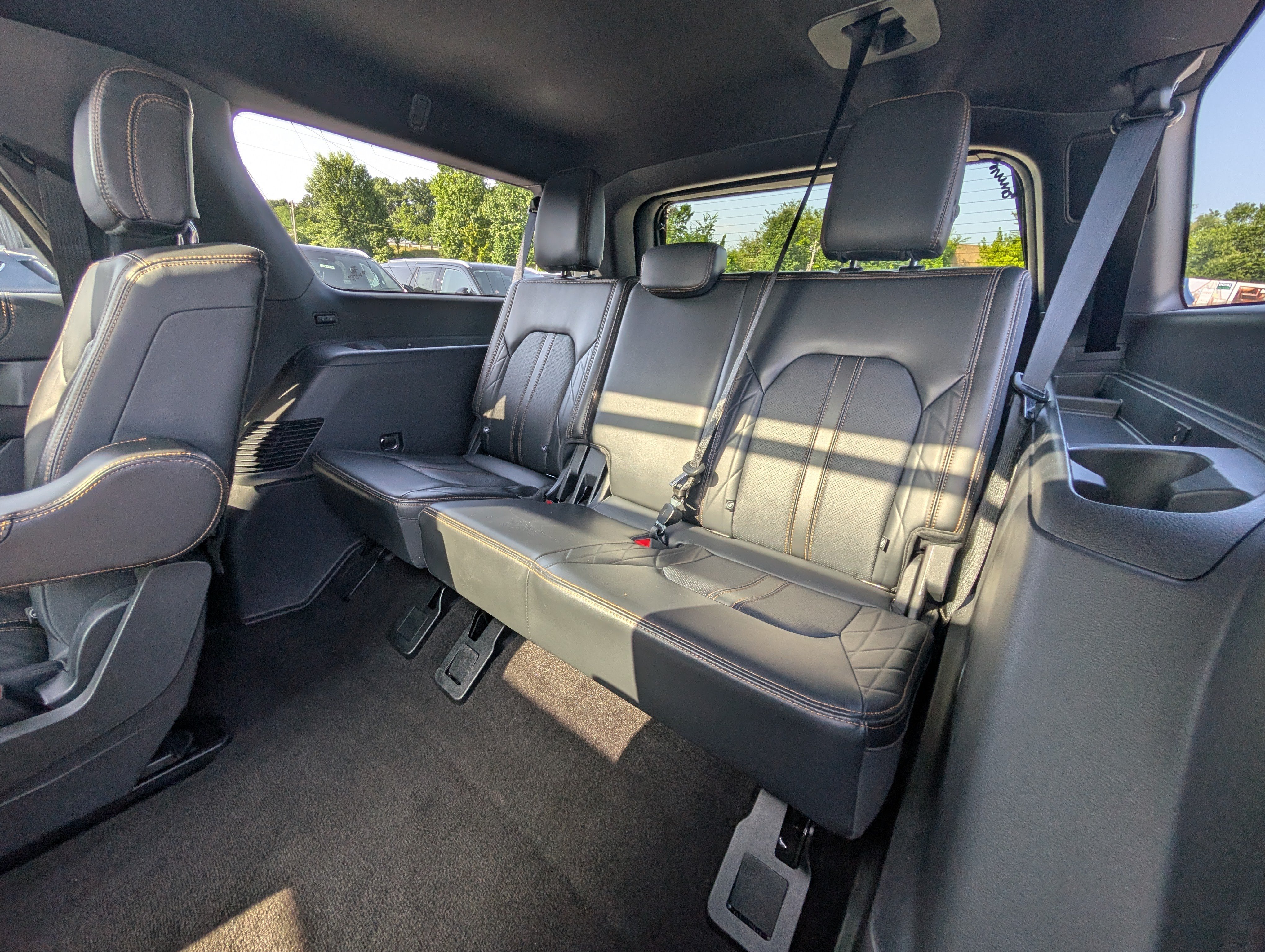 Certified 2022 Ford Expedition Max Platinum AWD/4WD image 17