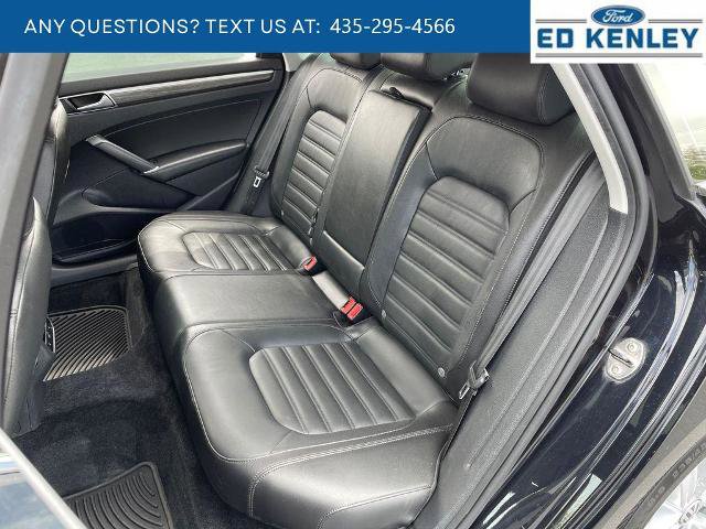 Used 2018 Volkswagen Passat 2.0T SEL Premium FWD image 7
