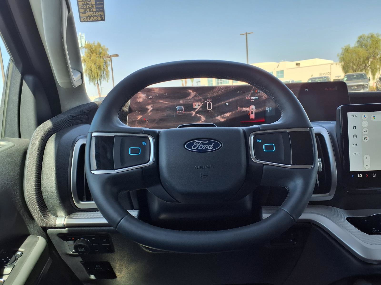 Certified 2025 Ford Expedition Active AWD/4WD image 20
