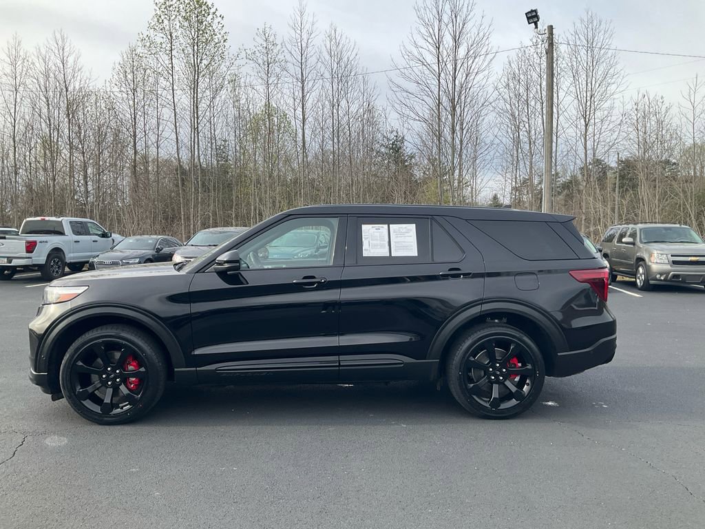Certified 2022 Ford Explorer ST w/ Equipment Group 401A AWD/4WD image 8