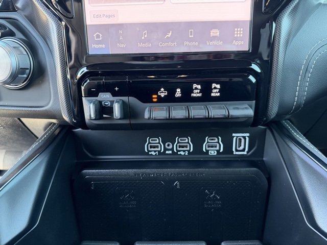 Used 2025 RAM 1500 Limited w/ Bed Utility Group image 17