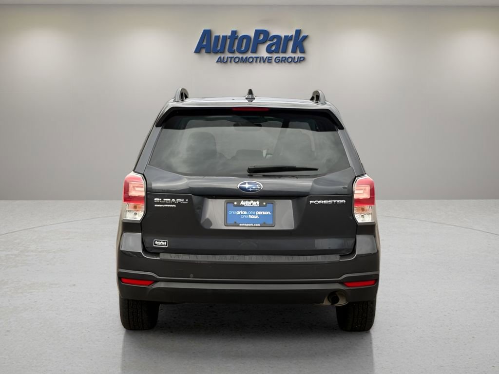 Used 2018 Subaru Forester 2.5i Premium w/ All-Weather Package AWD/4WD image 4