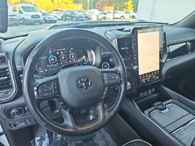 Used 2025 RAM 1500 Limited AWD/4WD image 16