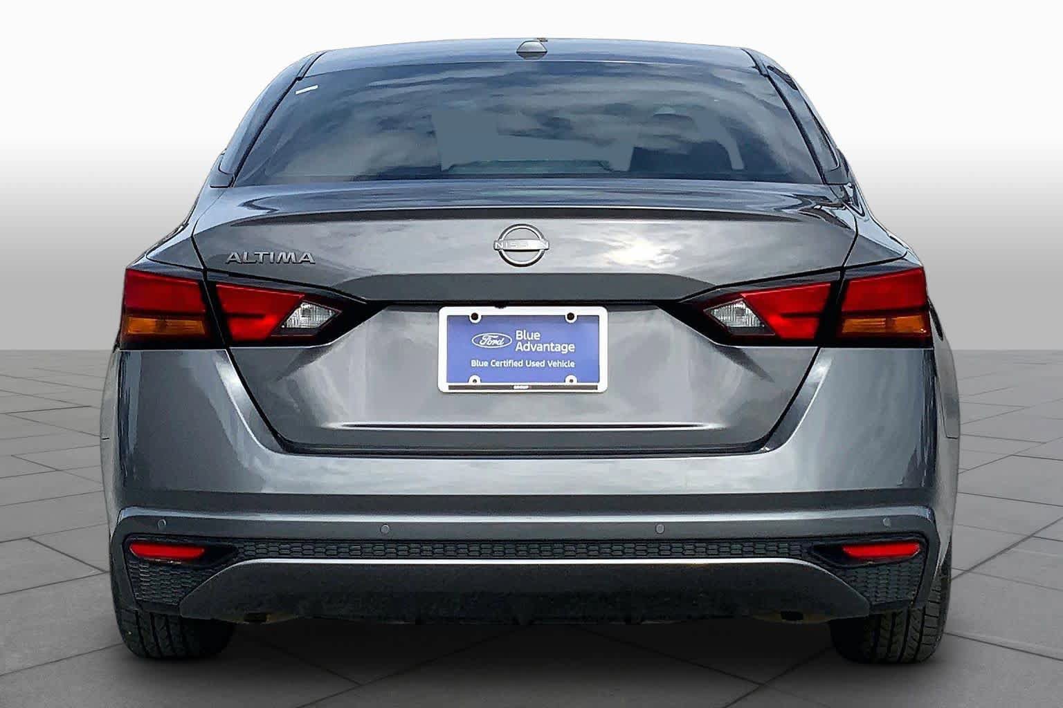 Used 2025 Nissan Altima 2.5 S FWD image 5