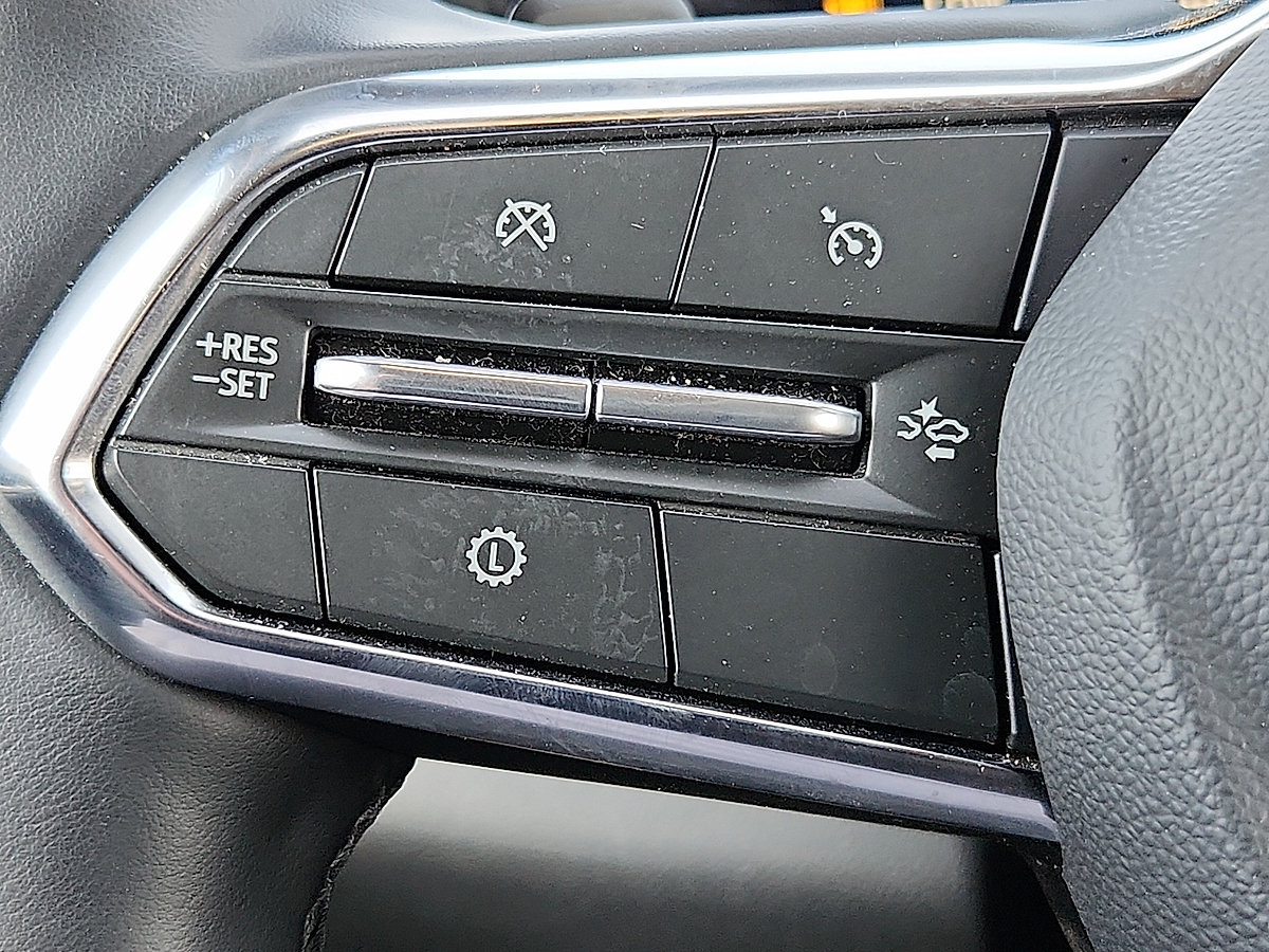 Used 2026 Chevrolet Equinox LT AWD/4WD image 22