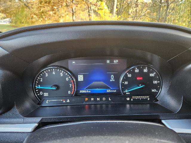 Certified 2022 Ford Explorer XLT w/ Equipment Group 202A image 11