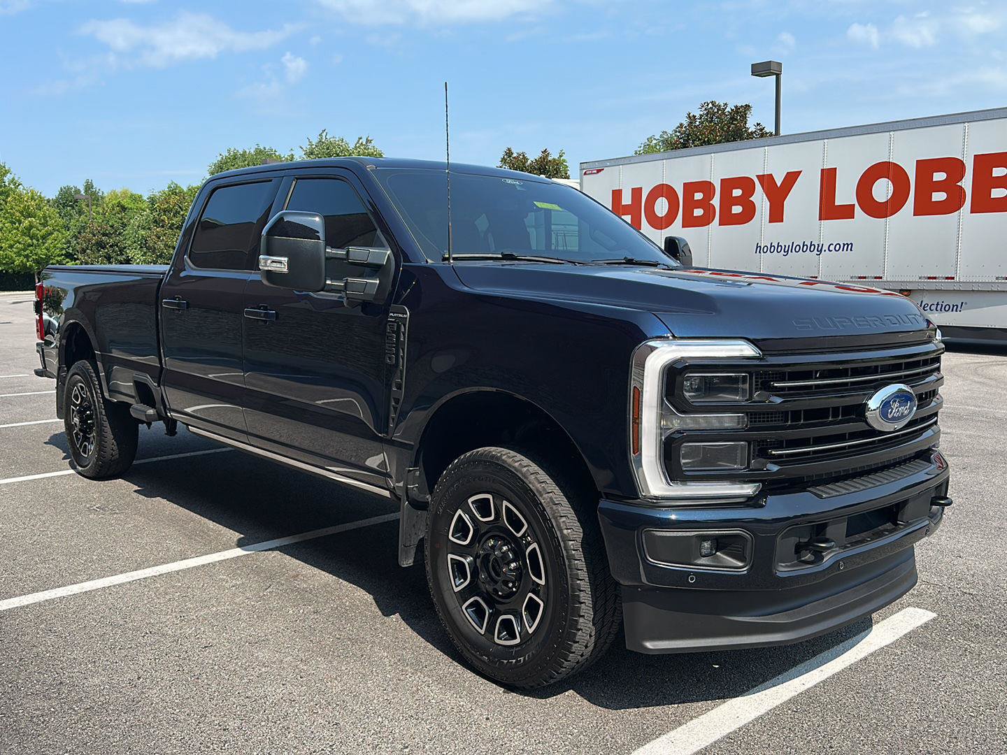 Certified 2025 Ford F350 Platinum AWD/4WD image 7