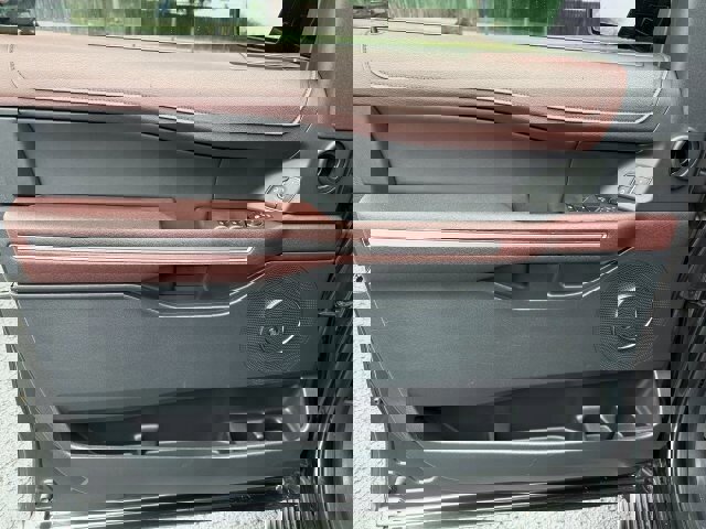 Certified 2022 Ford Expedition Max Limited image 10