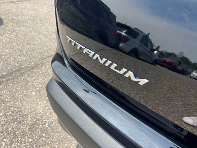 Certified 2023 Ford Edge Titanium w/ Equipment Group 301A AWD/4WD image 27
