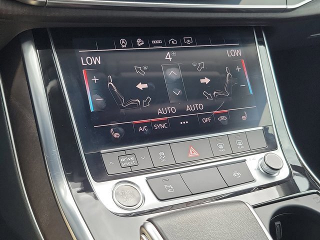 Used 2023 Audi Q7 3.0T Premium image 24