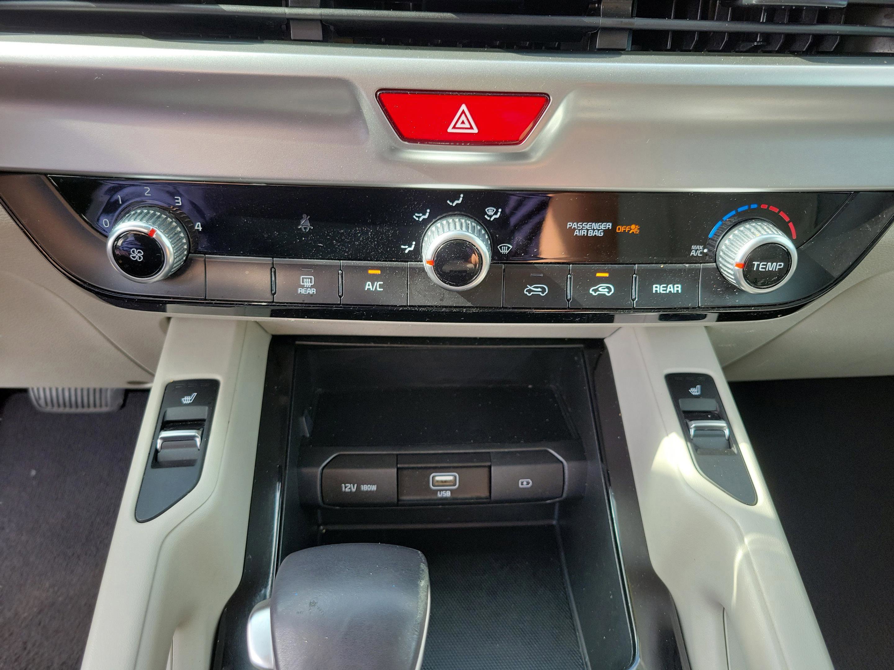 Used 2021 Kia Telluride S image 25