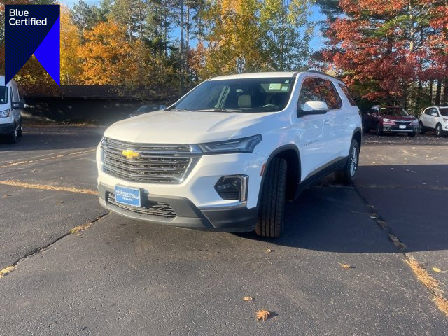 Used 2023 Chevrolet Traverse LT image 1