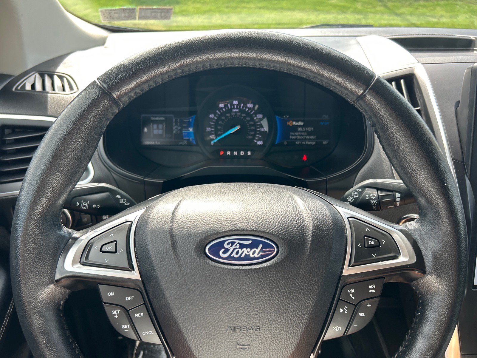 Certified 2024 Ford Edge Titanium AWD/4WD image 23