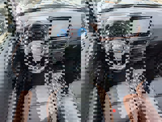 Certified 2025 Ford Bronco Sport Outer Banks w/ Outer Banks Tech Package+ image 30