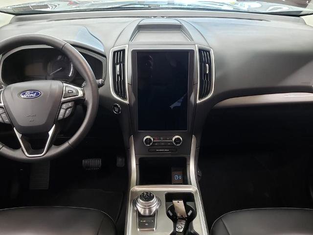Certified 2024 Ford Edge SEL w/ Convenience Package AWD/4WD image 17