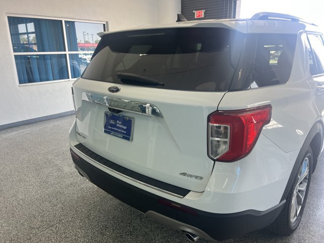 Certified 2023 Ford Explorer Limited AWD/4WD image 5