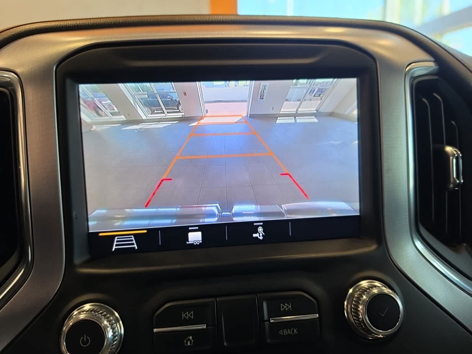 Used 2019 GMC Sierra 1500 SLT w/ SLT Convenience Package AWD/4WD image 29