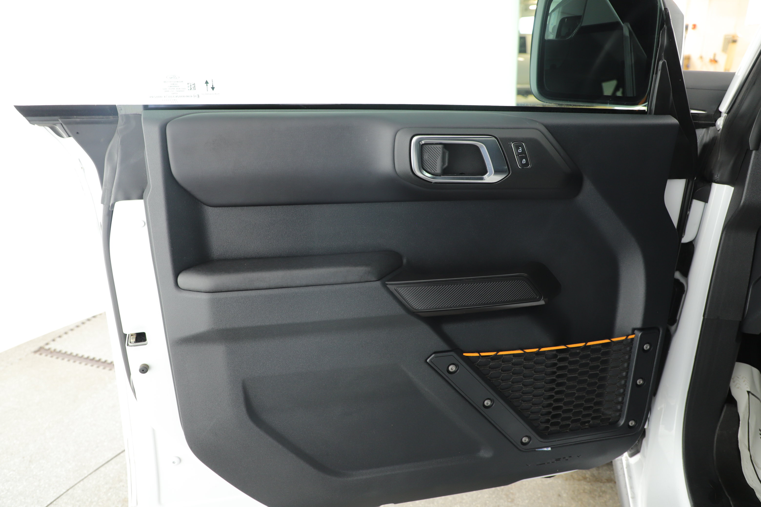 Certified 2024 Ford Bronco Badlands AWD/4WD image 7