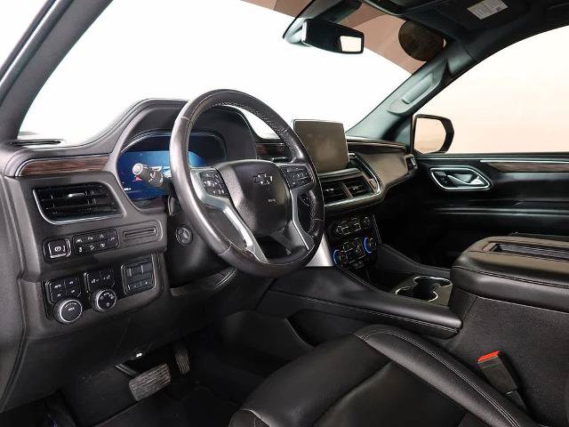 Used 2022 Chevrolet Suburban Z71 w/ Luxury Package AWD/4WD image 17